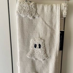 Viral Rachel Zoe White Ghost Blanket with Tassels